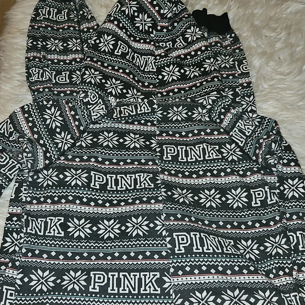Victoria’s Secret PINK Christmas Onesie | Fair Isle Print | Zip-Up | Size M |